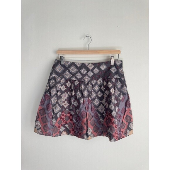 Kimchi Blue Dresses & Skirts - Kimchi Blue Geometric Diamonds Purple Grey Skirt Size Small